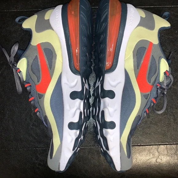 Nike Air Max React 270 7Youth/Womens 8.5 - Picture 13 of 15